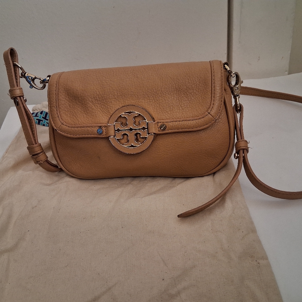 Authentic Tory Burch Amanda Crossbody Shoulder Bag Purse Leather Womens